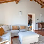 Guesthost - Tuscany Dream & Barn With Swimming Pool *