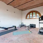 Guesthost - Tuscany Dream & Barn With Swimming Pool