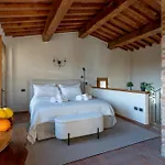 Guesthost - Tuscany Dream & Barn With Swimming Pool